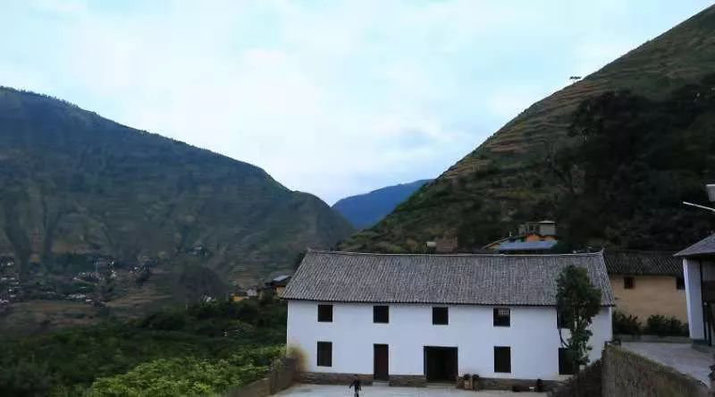 yunnan zhukula village church